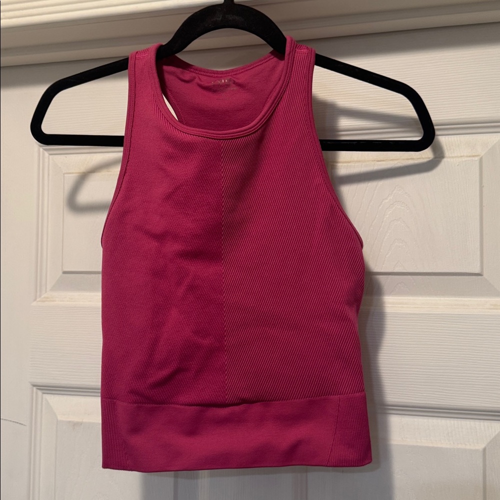 A&F YPB seamless tank top - Picture 3 of 5